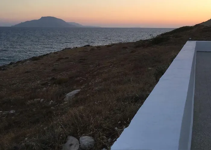 Seaside * Foiníkion