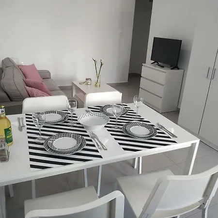 Seaside Apartament *